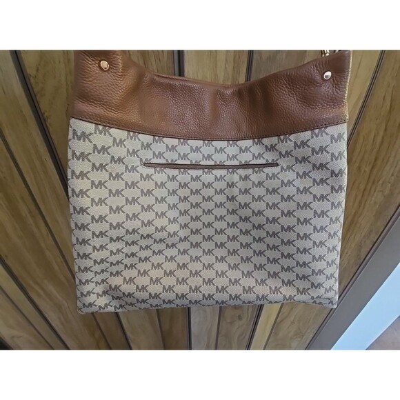 MICHAEL Michael Kors Signature Lex Large Hobo - Picture 10 of 16